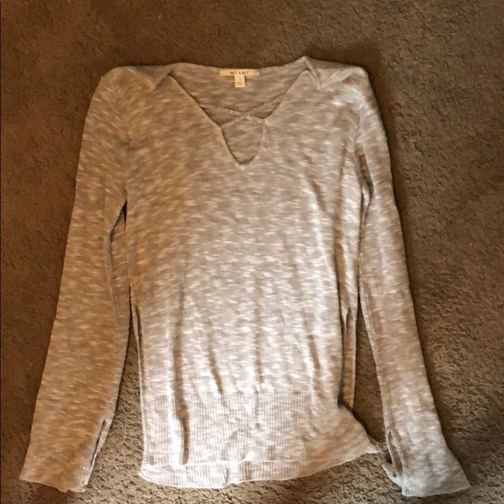 Long sleeve shirt